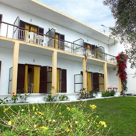 Firefly Hotel Moraitika