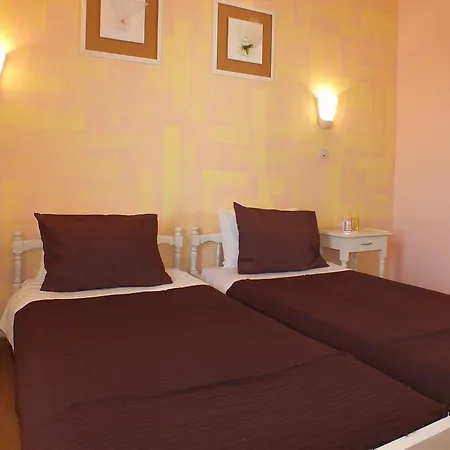 Firefly * モライティカ